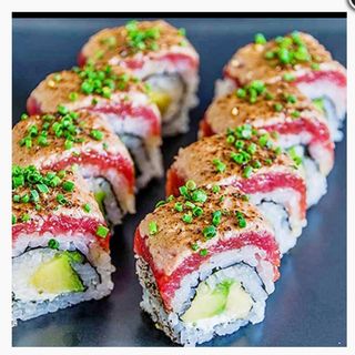 155. Atún tostado roll (8 pzs.)