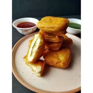 Stuffed Paneer Pakoda