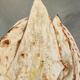 BUTTER NAAN