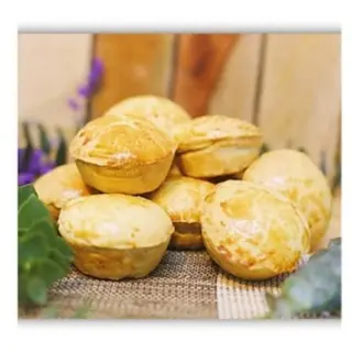 Empada de Frango com catupiry