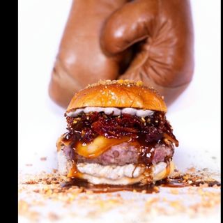 Rocknrolla ( candidata al campeonato )