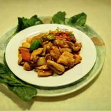 47. Pollo con salsa picante