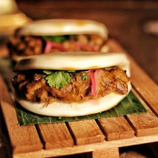 Pan Bao con Rabo de Toro