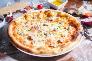 Pizza Salsiccia