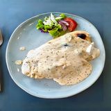 Maslenica sa telećom šniclom 250 gr