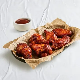 12 BBQ wings, large chips and 1.25ltrs soda