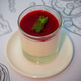 Panna Cotta Fruit Rouge
