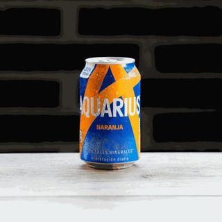 Aquarius de naranja