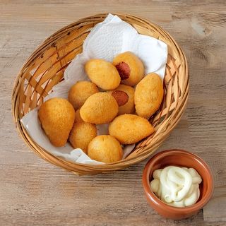Prato salgadinhos