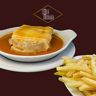 Francesinha especial com batata