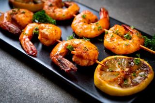 Креветки жареные в азиатском стиле