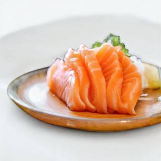 50. Sashimi Salmón (6 Uds.)