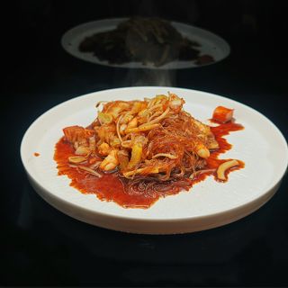 38c. Spaghetti di soia frutti di mare