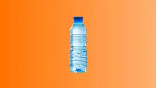 .Woda niegazowana 0,5l.