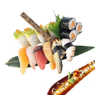 207. Sushi party 16 pezzi