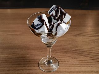 Морозиво з топленим шоколадом (165g)