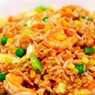 Orez cu fructe de mare