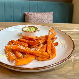 Батат фрі (130/50г)