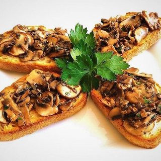 Bruschetta Con Funghi
