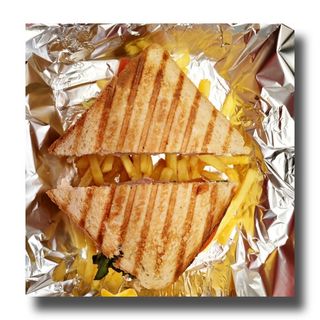 Tost sendvič klasik