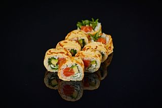 Philadelphia tamago maki 8szt.