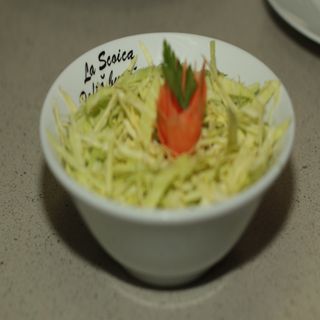 Salata de varza alba