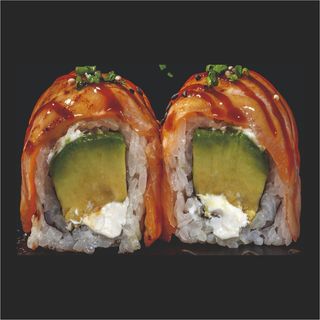 220 uramaki salmon aguacate  8 und