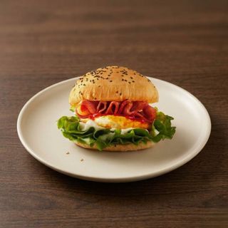 Bacon & Egg Burger