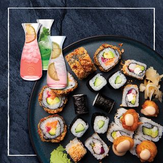 Fusion Crunch Platter + Any Mocktail