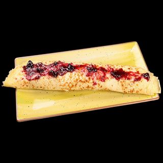 Палачинка с маскарпоне и сладко от боровинки (230г)