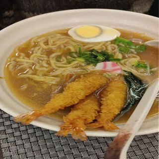 Ramen Pincho de Gambas y Miso