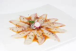 097b - Carpaccio di Suzuki 12 pezzi