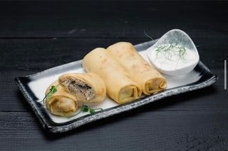 Млинці з курячим рієтом