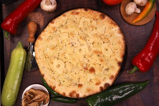 Чесново хлебче Ементал 30 см (170г)