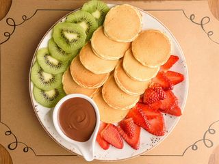 Палачинки Мини шоколад, ягоди и киви (280г)