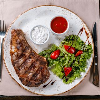 Стейк Рибай на кости