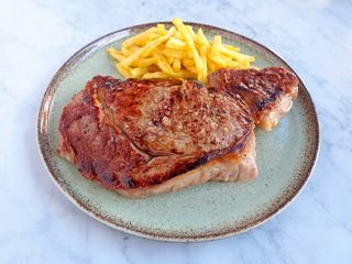 Entrecot Con patatas