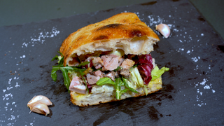 Focaccia Porchetta