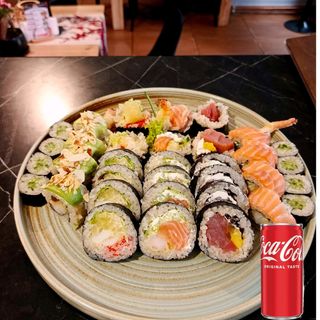 Set Okurayama 34 szt.+ Coca-Cola 200ml