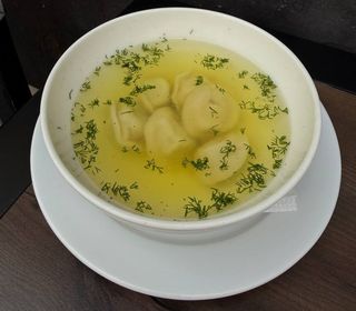 Курячий бульйон з пельменями 320г