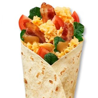 Jajecznica Bekon Wrap