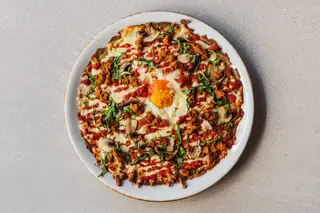Pizza De Pollo Mechado