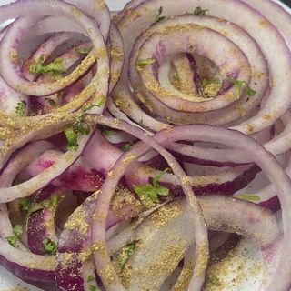 Onion Saled