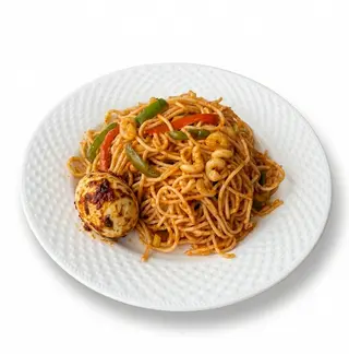Chop Beta pasta with boiled egg