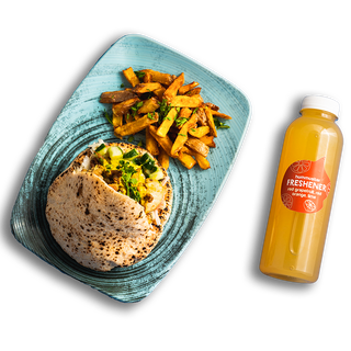 Пита Шаварма + картофки (110г) + напитка по избор