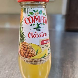 Compal ananás 