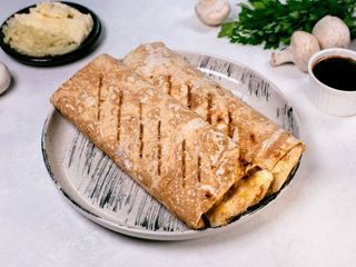 Lawasz z pieczonym kurczakiem i serem 2szt