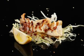 309 Calamari alla piastra - 1 pezzo