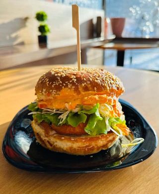 Chicken gurman sendvič