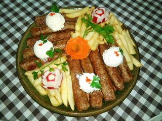 Ćevapi na kajmaku 400g